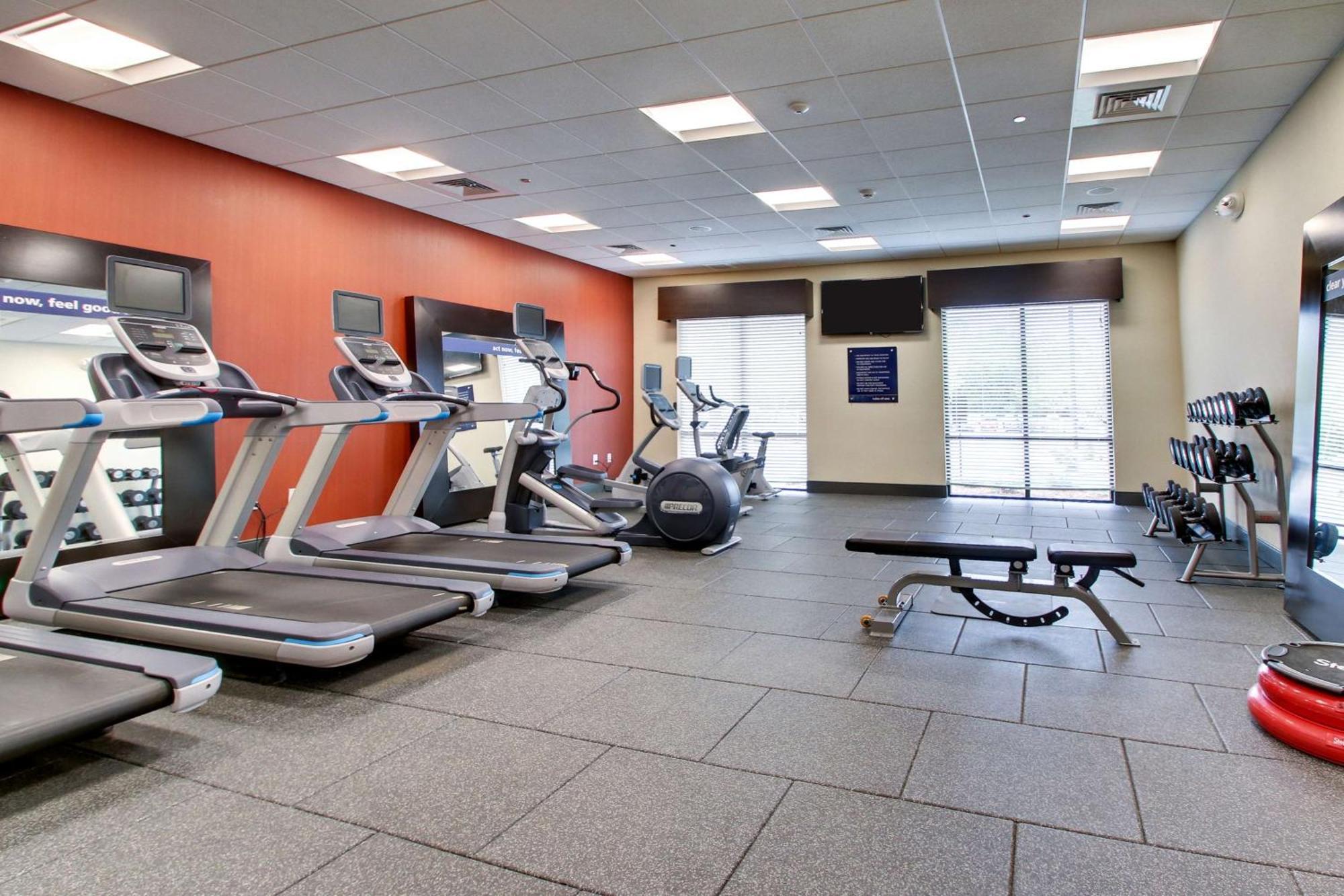 Hampton Inn & Suites Greenville Airport מראה חיצוני תמונה