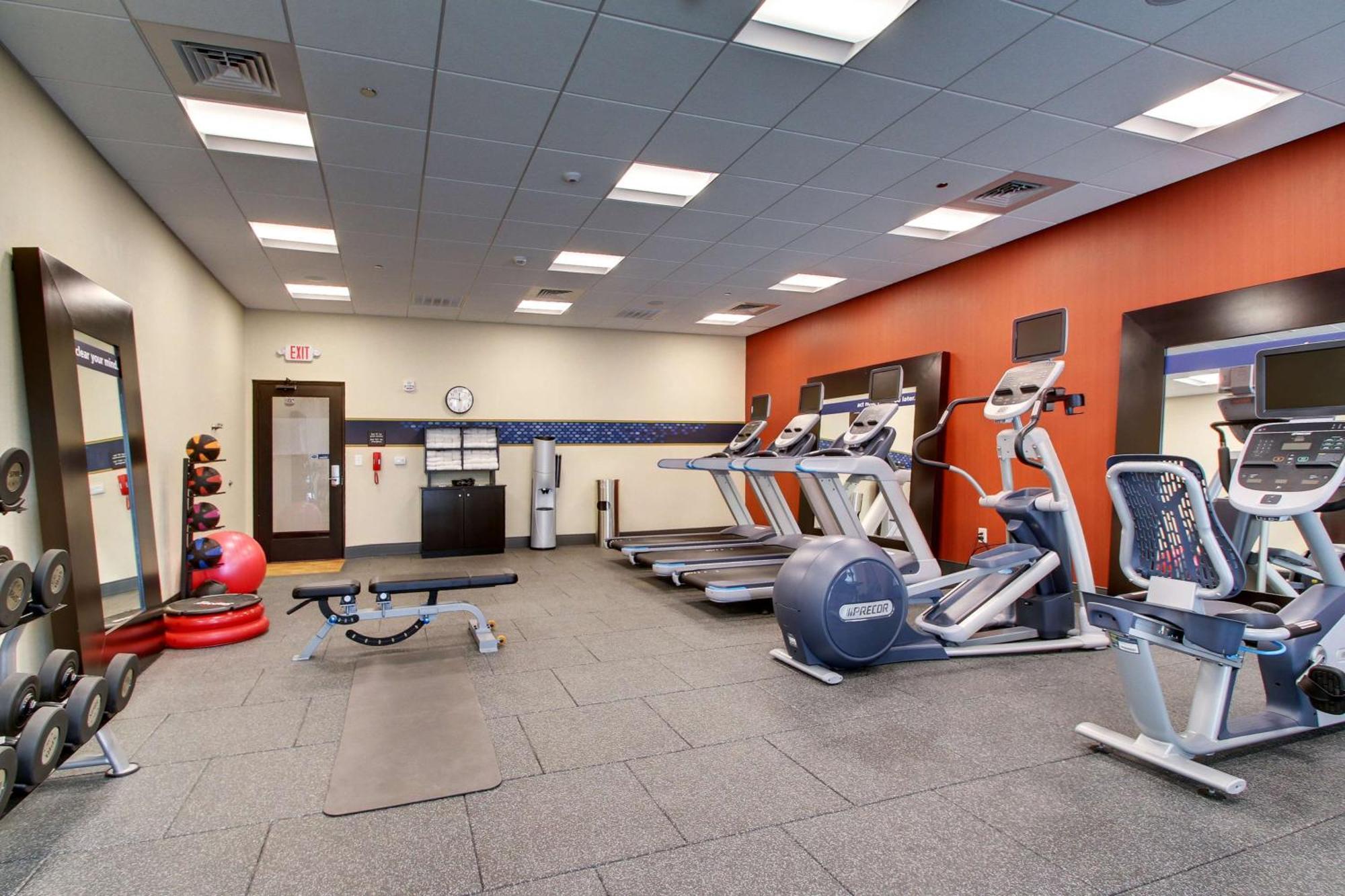 Hampton Inn & Suites Greenville Airport מראה חיצוני תמונה
